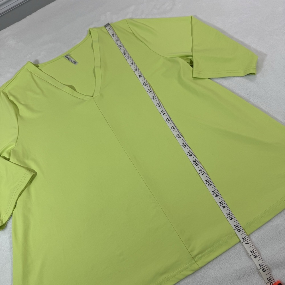 LULU B V-Neck UPF 50+ Blouse Shirt 5083 Nylon Blend Neon Green Women's XL Flaw* - Picture 6 of 8